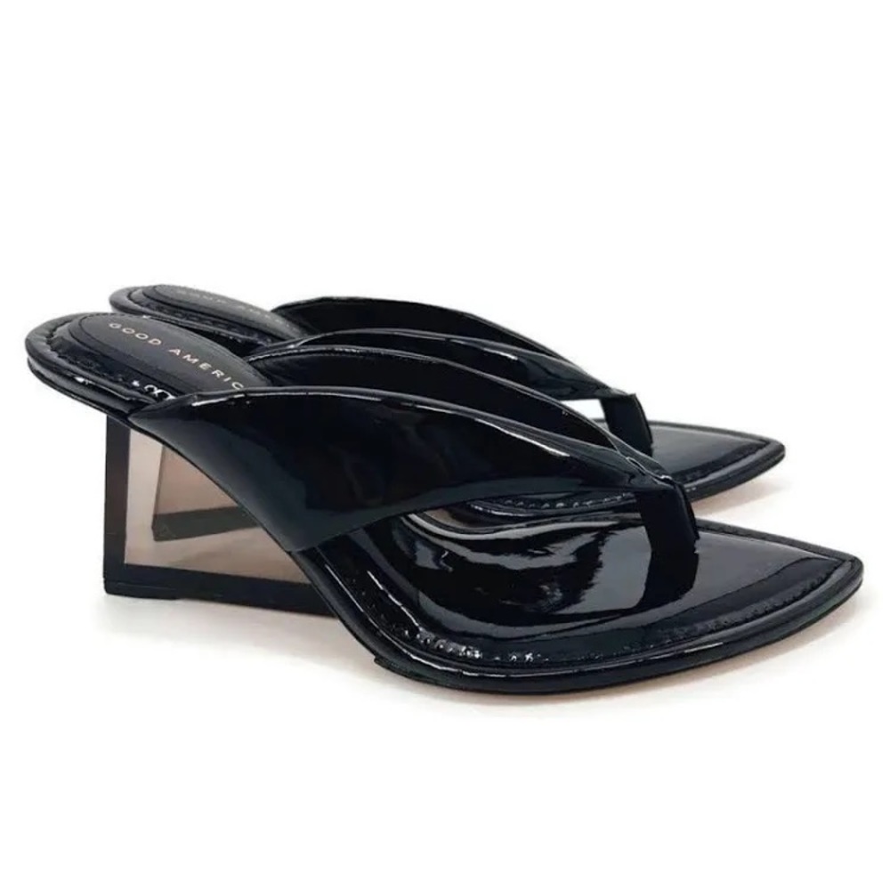 New Good American GA077P-X Black Patent Leather Wedge Sandals. Chic &Comfortable